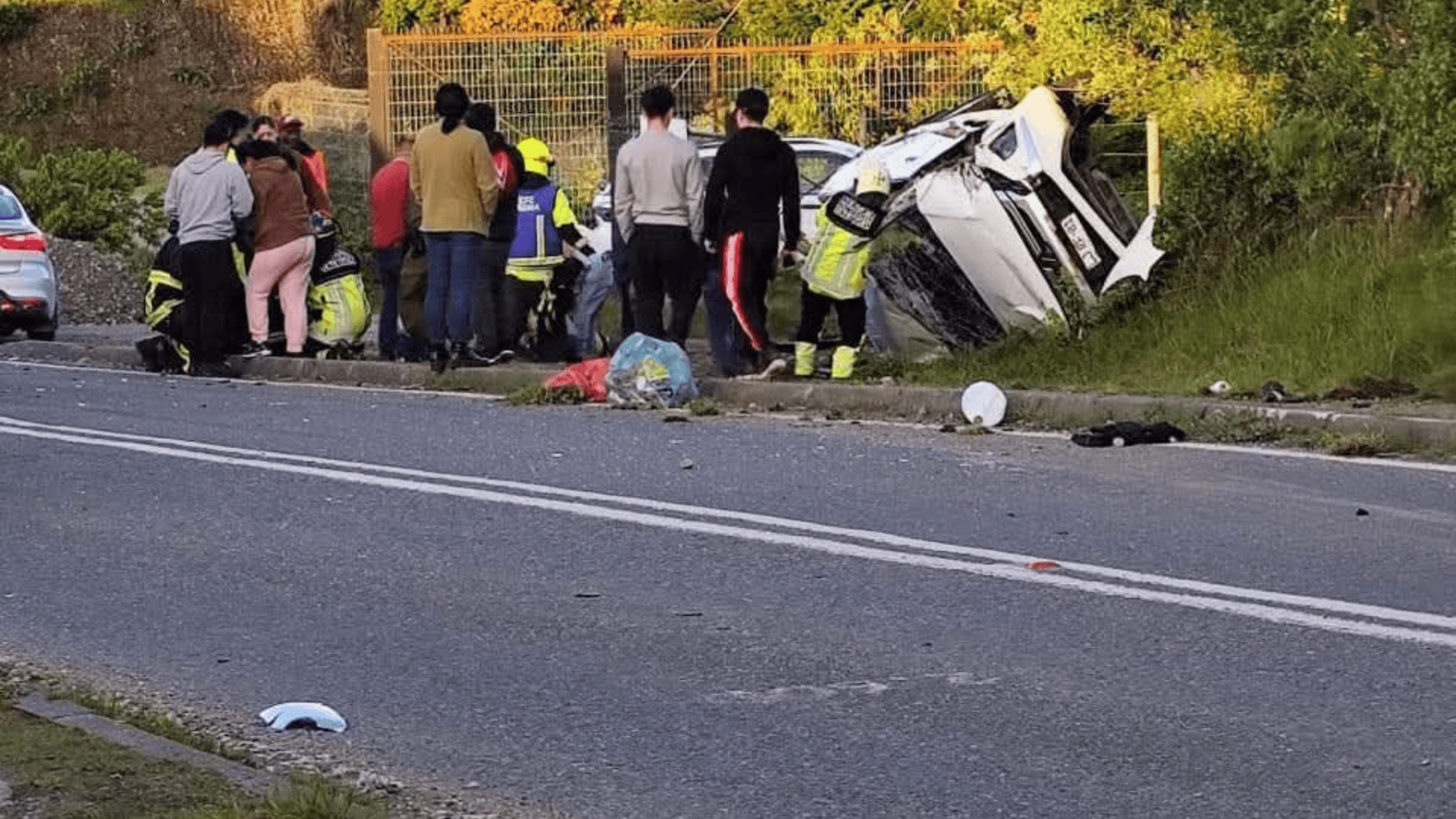 Tres lesionados, incluidos dos adolescentes, dejó accidente de tránsito en Calbuco