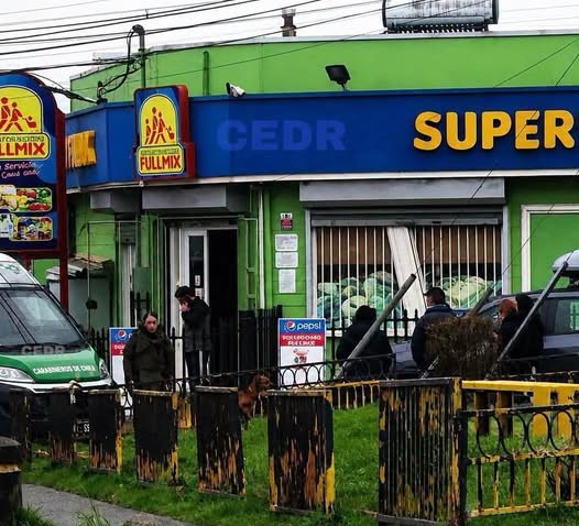 Trabajador quedó detenido tras violenta agresión a compañero en supermercado de Puerto Montt