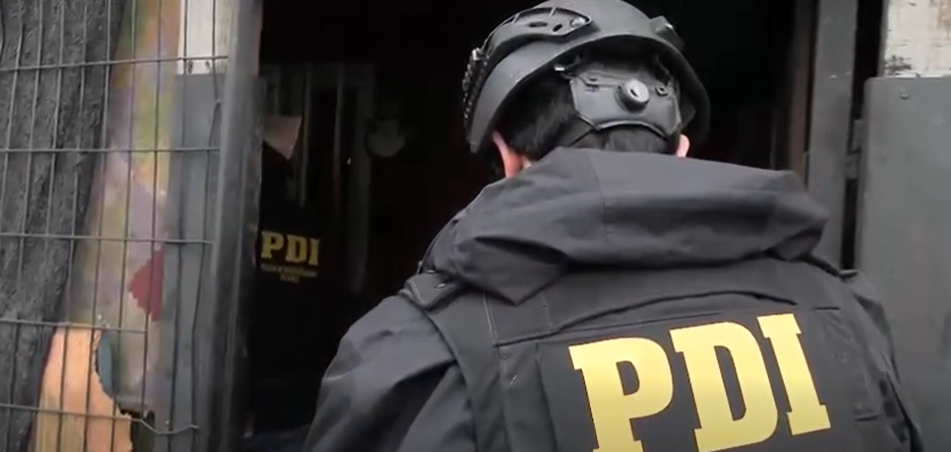 PDI desarticuló punto de venta de drogas en Alerce: hay dos detenidos